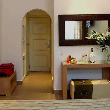Hotel Matogianni 2*