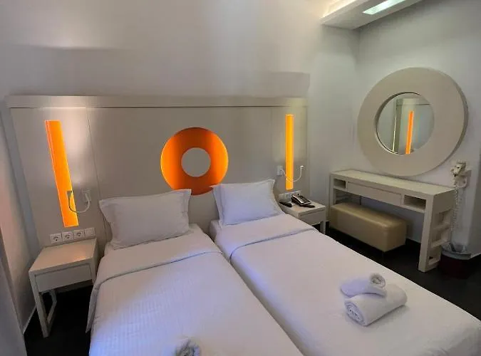 Matogianni Hotell 2*