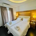 Matogianni Hotell 2*